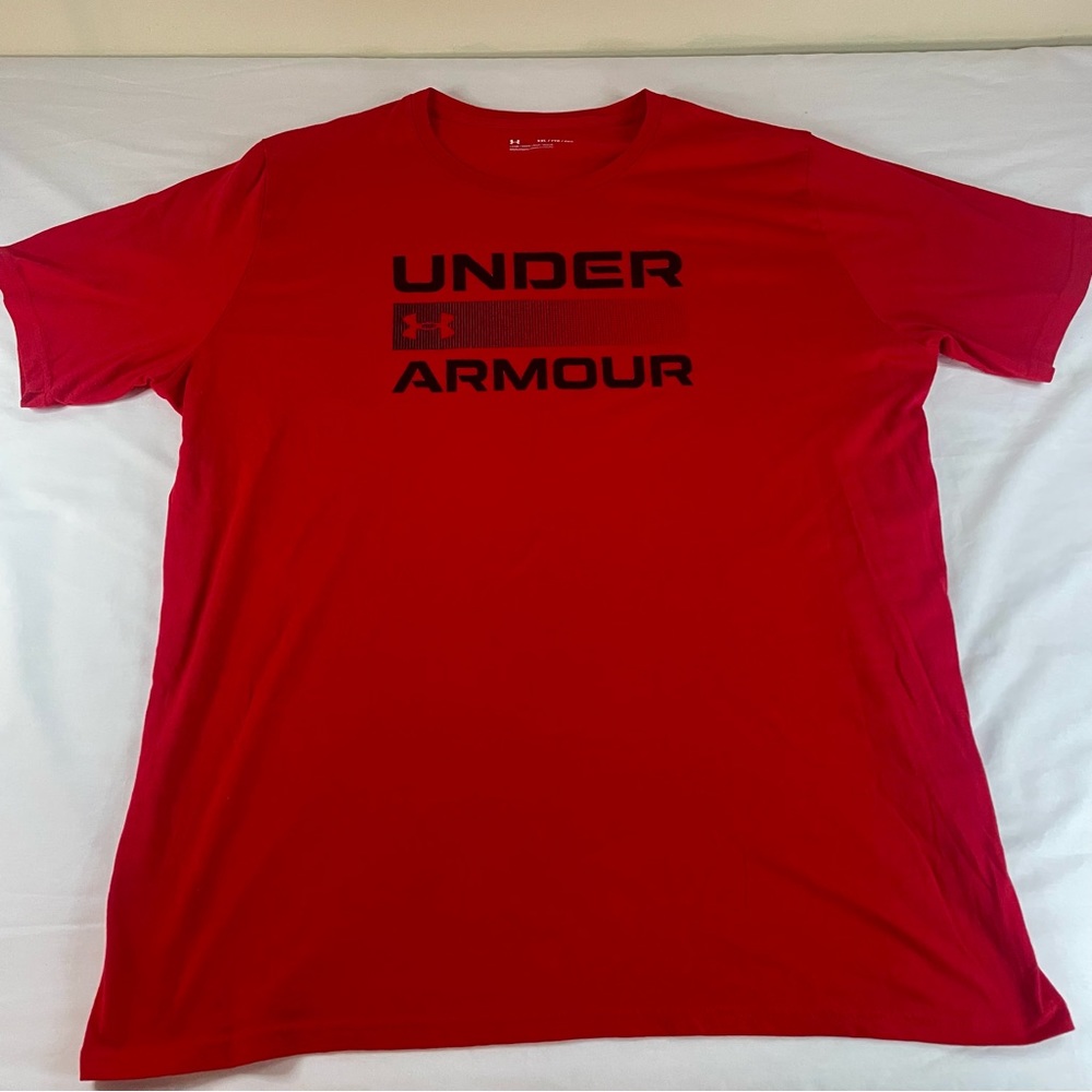 Red Under Armour Tee shirt short sleeve XXL